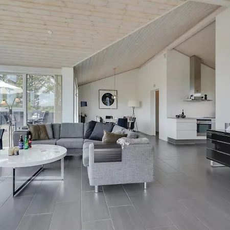 Meino - 1-4km From The Sea In Nw Jutland By Interhome
