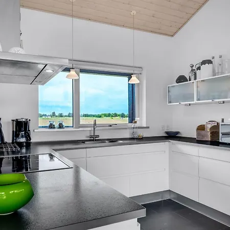 Meino - 1-4km From The Sea By Interhome *